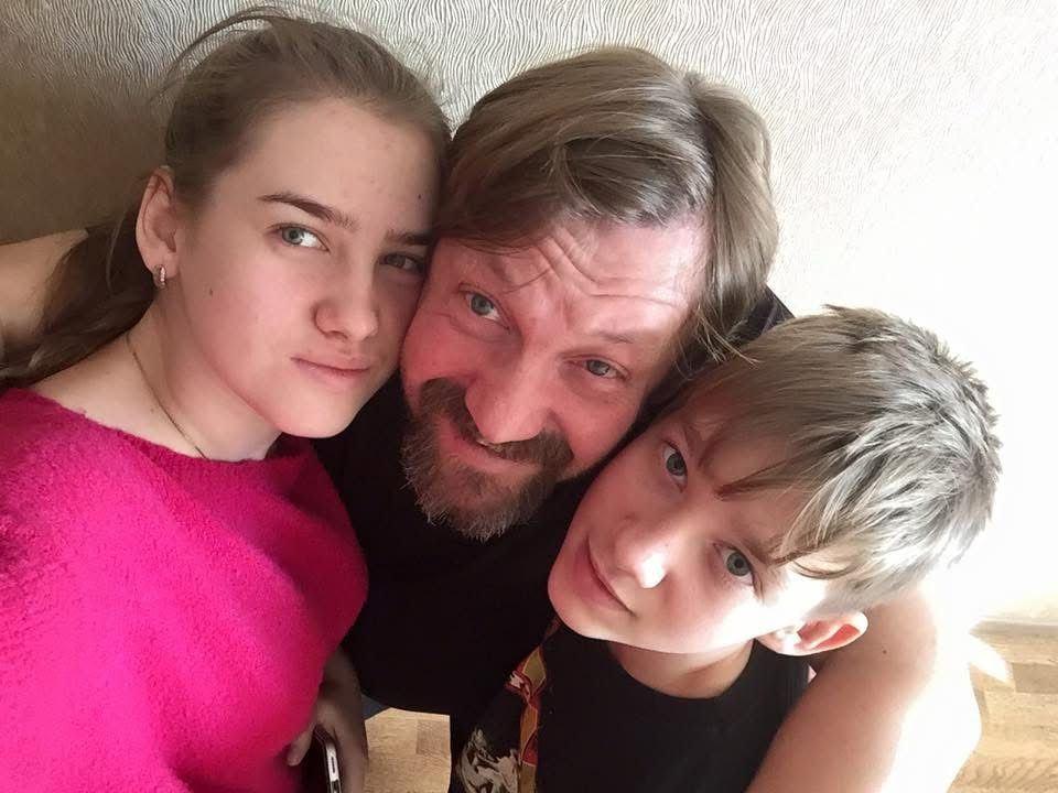 300 боевых вылетов и прорыв на Азовсталь. Презентовали книгу о выдающемся летчике ГУР